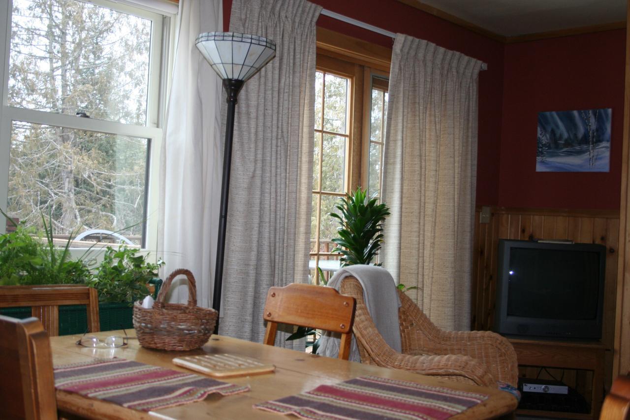 Poplar Creek Guesthouse Grand Marais Extérieur photo